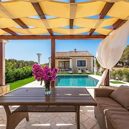 Villa Aldonna Bibinje Bagian luar foto