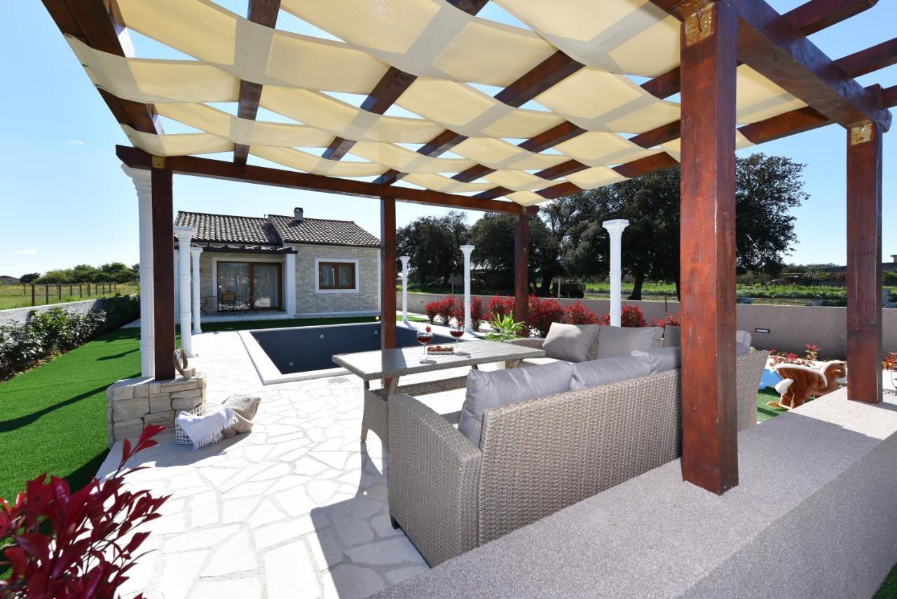 Villa Aldonna Bibinje Bagian luar foto
