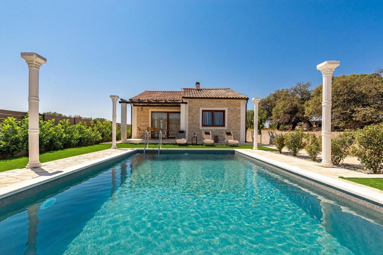Villa Aldonna Bibinje Bagian luar foto