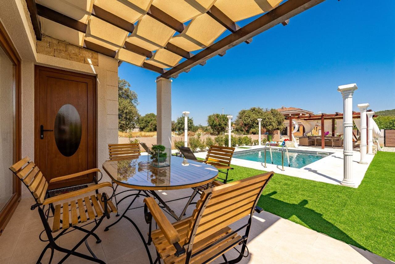 Villa Aldonna Bibinje Bagian luar foto